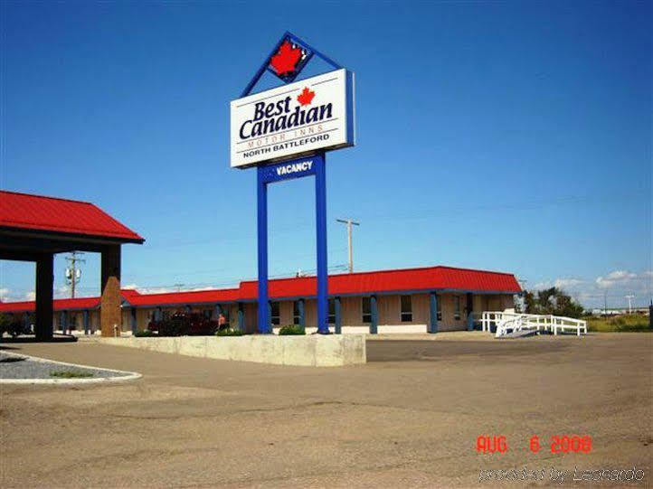 Canadian Motel North Battleford Exterior photo